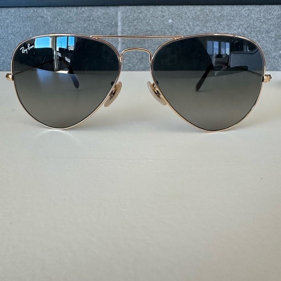Ray-Ban Gold Aviator Sunglasses with Brown Case main image 4